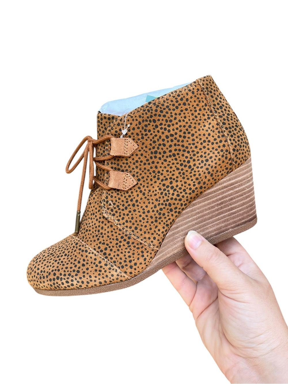 TOMS Kala Wedge Ankle Boots Womens 8‎ Tan Cheetah Suede Lace Up Booties NWT